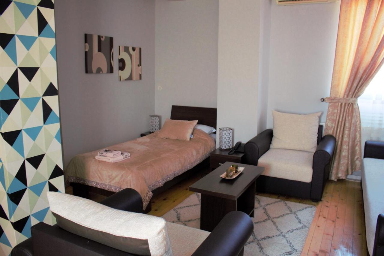 Garni Hotel City Kruševac Esterno foto