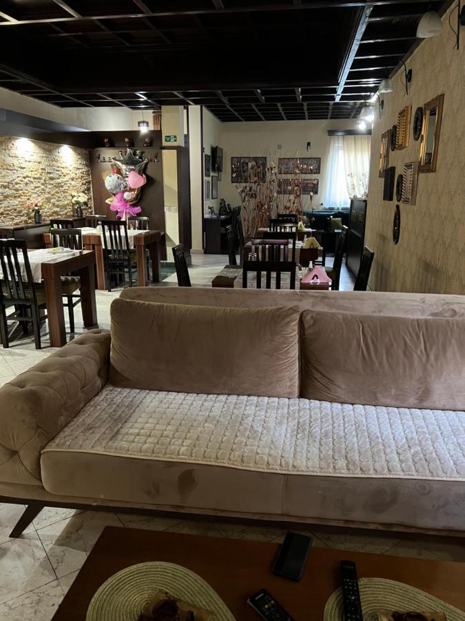 Garni Hotel City Kruševac Esterno foto