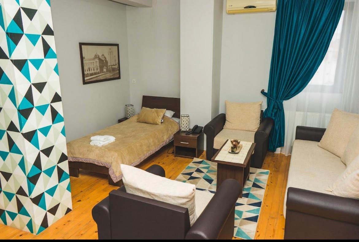 Garni Hotel City Kruševac Esterno foto