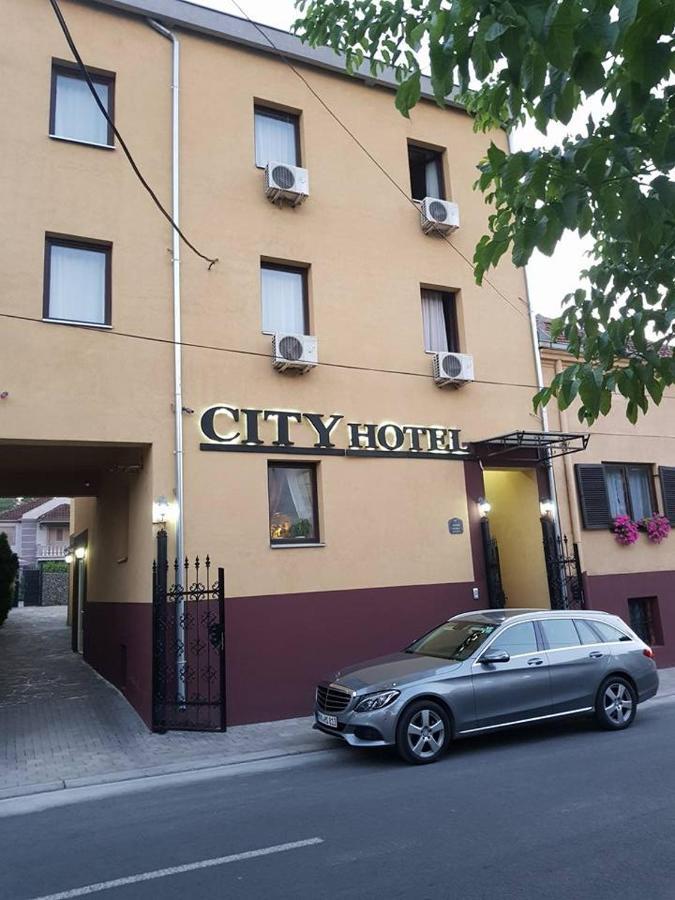 Garni Hotel City Kruševac Esterno foto